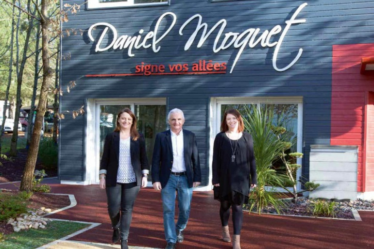 RETOUR SUR LA SUCCESS-STORY FAMILIALE DU RÉSEAU « DANIEL MOQUET SIGNE VOS ALLÉES »